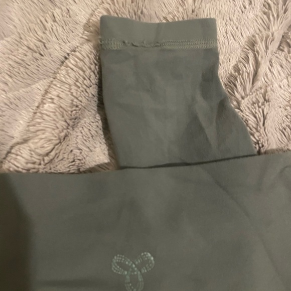 TNA Leggings - Picture 3 of 4